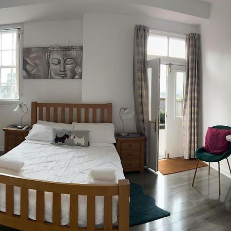 אדינבורו Old Town View Apartment מראה חיצוני תמונה