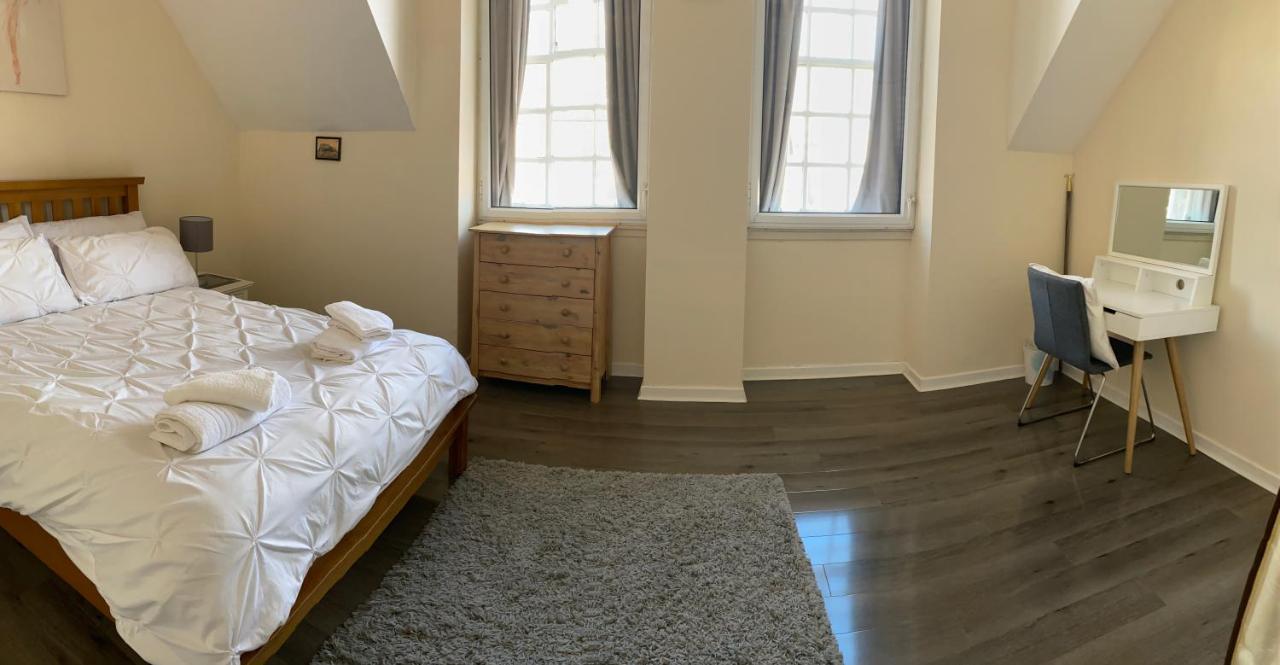 אדינבורו Old Town View Apartment מראה חיצוני תמונה