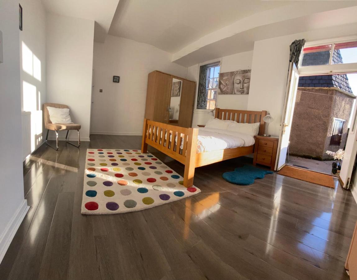 אדינבורו Old Town View Apartment מראה חיצוני תמונה